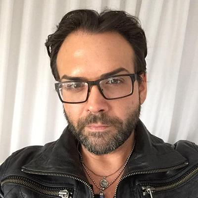 Profile Picture of John C Simpson (@johncsimpson) on Twitter