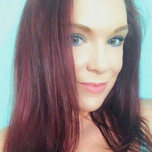 Profile Picture of Jerralynne Whistler (@jerralynne) on Poshmark