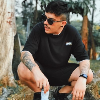 Profile Picture of F Λ J Λ Я D Ө (@MatheusFajardo_) on Twitter