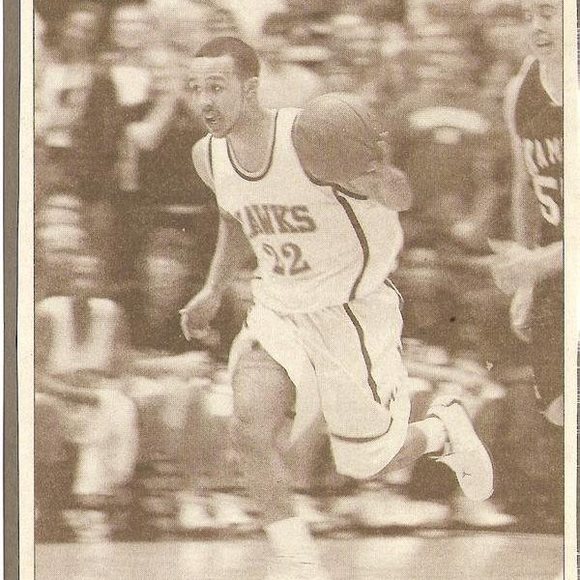 Profile Picture of Luke Hammond (@lukehammond) on Poshmark