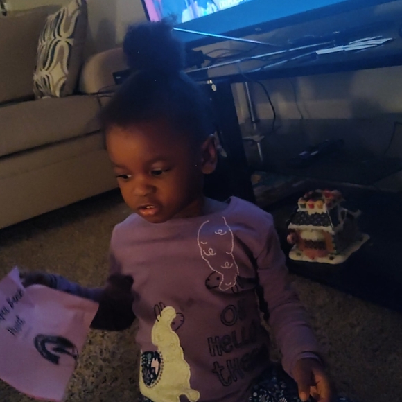 Profile Picture of Rugiatu Barlay (@misheckbarlay26) on Poshmark