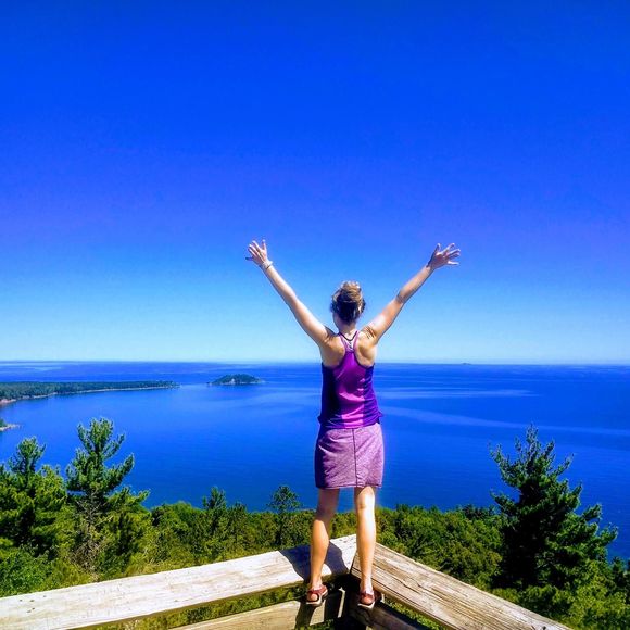 Profile Picture of Theresa Reetze (@tmartinnmu) on Poshmark