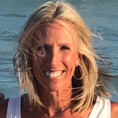 Profile Picture of Heather Hyland (@HeatherHyland) on Twitter