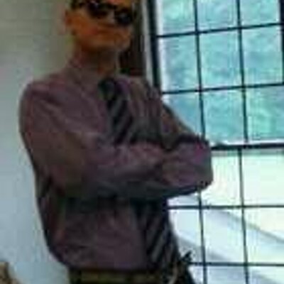 Profile Picture of Max Lynn Calvert (@Chill_Mode) on Twitter