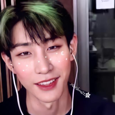 Profile Picture of MarshmalLou For VAV LOU 💫 (@MarshmalLou1221) on Twitter