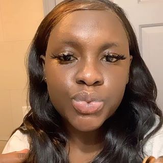 Profile Picture of Anna Powell (Anna) (@annaloiboo.powell) on Facebook