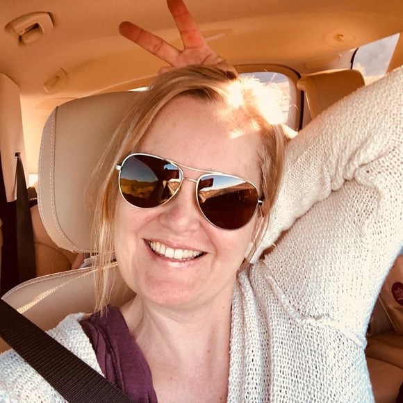 Profile Picture of Mari Rodrigues (@marifeb24) on Poshmark