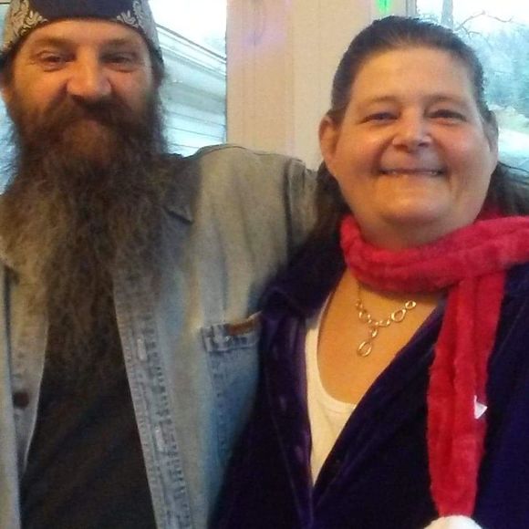 Profile Picture of Susan Beecham (@tiger_eyes2222) on Poshmark