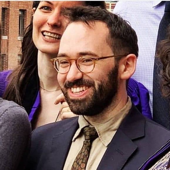 Profile Picture of Kevin Siegel (@kevinsiegel) on Poshmark
