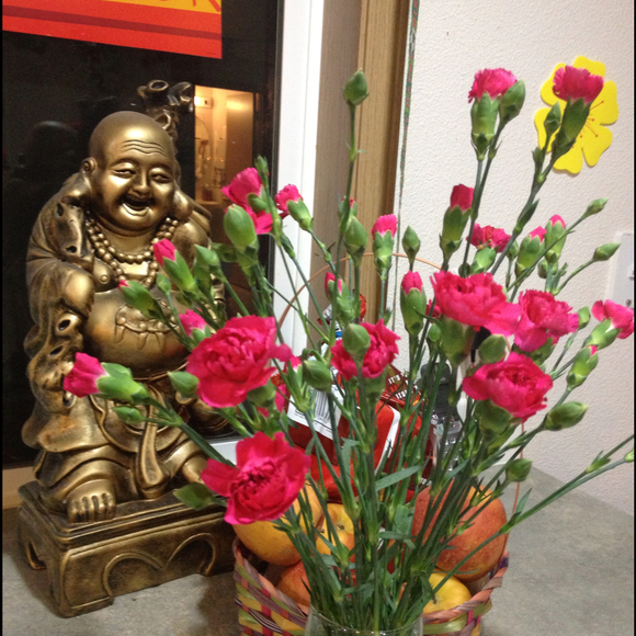 Profile Picture of Nhung Phan (@hanghiem) on Poshmark