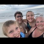 April Zapata - Facebook Profile Picture of April Zapata (@april.hricenak) on Facebook