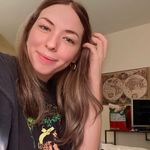 Profile Picture of V 🧜‍♀️ (@phillaymignon) on Instagram