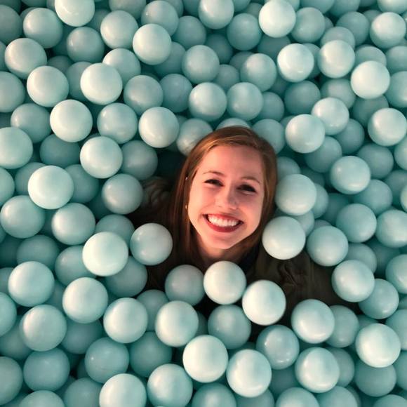 Profile Picture of Adrienne Feinglass (@amf752) on Poshmark