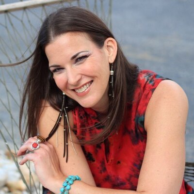 Profile Picture of Kimberly Blanch (@KimB518) on Twitter