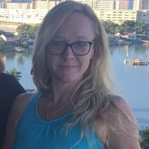 Profile Picture of Jennifer Gordineer (@jennifer.gordinee) on Tiktok