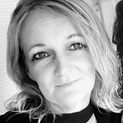 Profile Picture of Yvonne Murray (@CwlHR) on Twitter