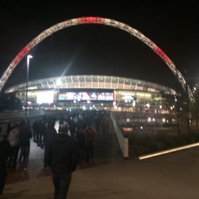 Profile Picture of Dave (@deeb1882) on Twitter