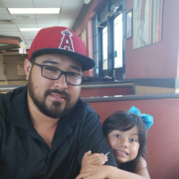 Profile Picture of Maritza Allende (@maritza0985) on Poshmark