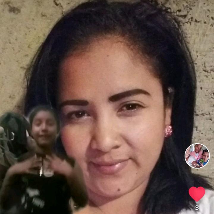 Profile Picture of Dora Arevalo (@camila15m0) on Tiktok