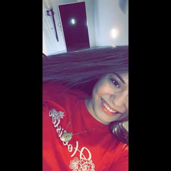 Profile Picture of Marisabel Figueroa (@marisabel_1023) on Poshmark