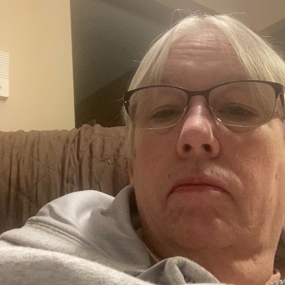 Profile Picture of Cathy Allen (@cathyallen109) on Poshmark