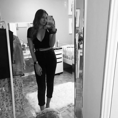 Profile Picture of JLO (@_juliaoliva) on Twitter