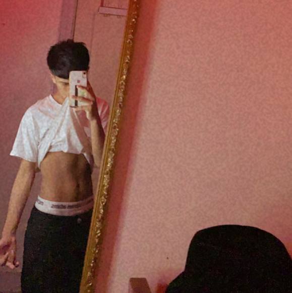 Profile Picture of David Pallo (@davidpallo) on Poshmark