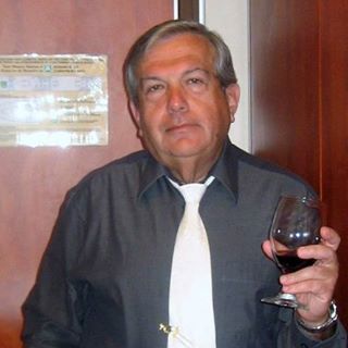 Profile Picture of Alex Umanskiy (@alex.umanskiy) on Facebook