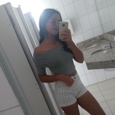 Profile Picture of Dani Alves (@Daniella6007) on Twitter