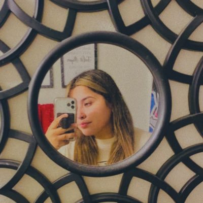Profile Picture of Sam (@SammyVee_) on Twitter