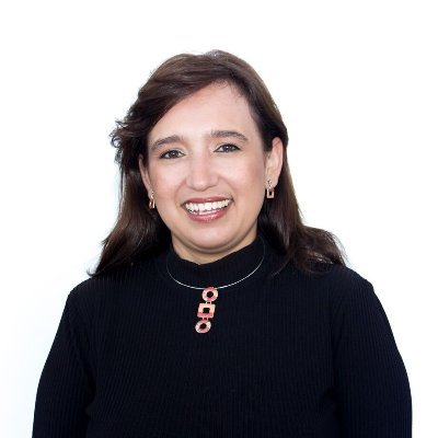 Profile Picture of Myrna Molina (@MolinaMyrna) on Twitter