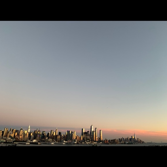 Profile Picture of Louis Sorbera (@louis_sorbera) on Poshmark