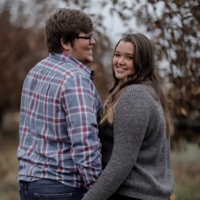 Profile Picture of J  E  S  S  I  E (@jessie_agler) on Twitter