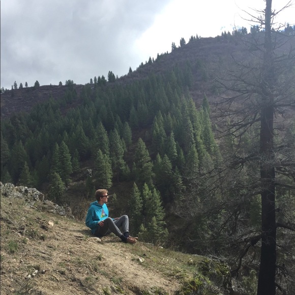 Profile Picture of Michael Aspenson (@m_aspenson) on Poshmark