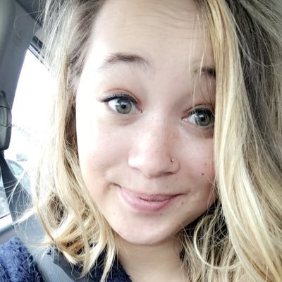 Profile Picture of Maria Lee Root (@MariaLeeRoot1) on Twitter