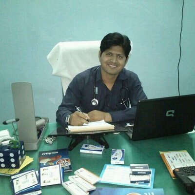 Profile Picture of Dr Ritesh Srivastava (@drRITESHsriva) on Twitter