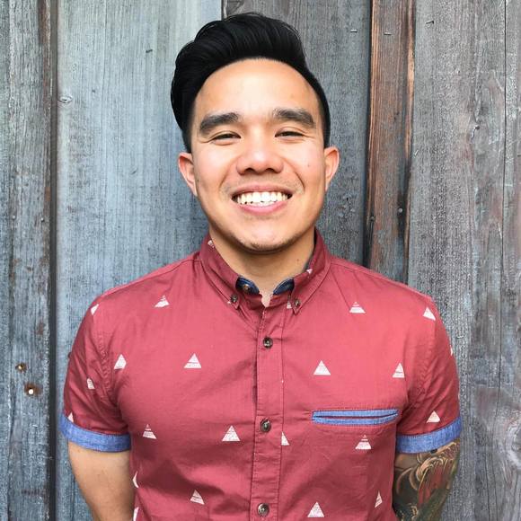 Profile Picture of Gabriel Tayag (@gabrieltayag) on Poshmark