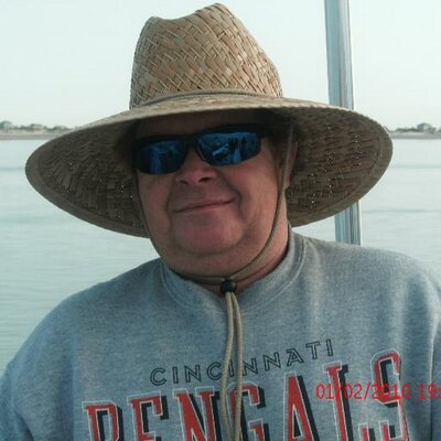 Profile Picture of Allen Haskell (@blockisland69) on Twitter