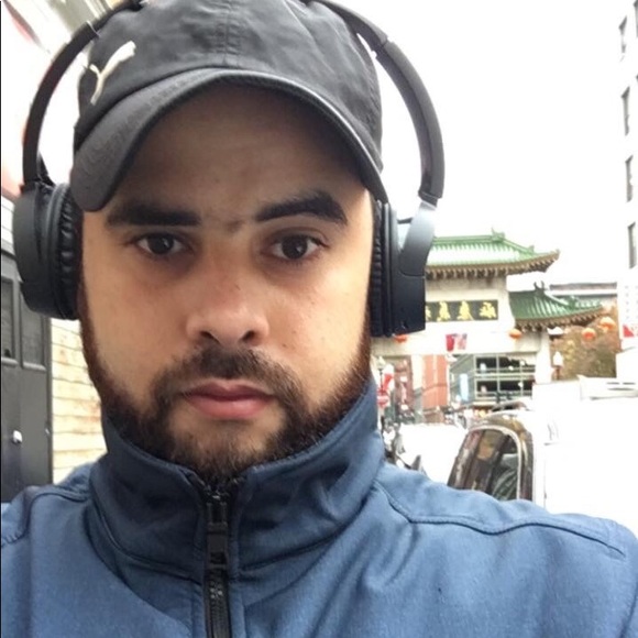 Profile Picture of Fathy Elbouhy (@mohamos115) on Poshmark