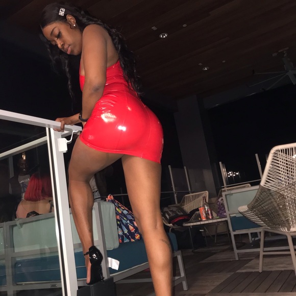 Danica Pryce - Poshmark Profile Picture of Danica Pryce (@danica_pryce) on Poshmark