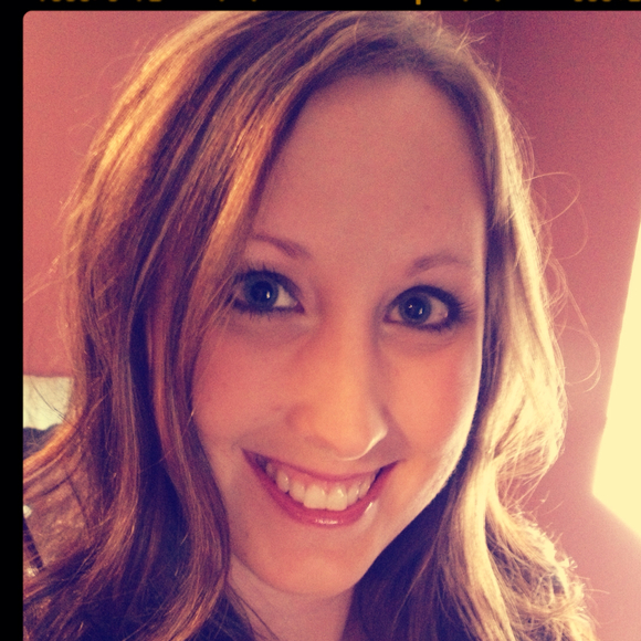 Profile Picture of Amber Pine (@pinear) on Poshmark