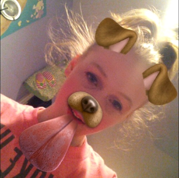 Profile Picture of Alexis Paxson (@alexismarie215) on Poshmark