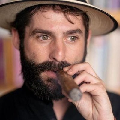 Profile Picture of Jeff Abbott (@palabrasdeabajo) on Twitter