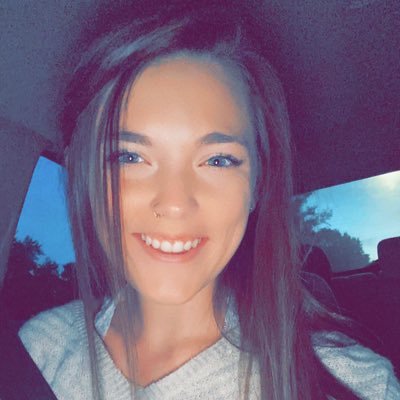 Profile Picture of •• Jana Cook •• (@_jana_lynn_) on Twitter