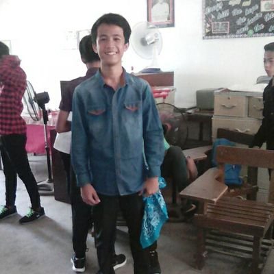 Profile Picture of Michael John Montemayor Rosario (@MjRosarioo) on Twitter