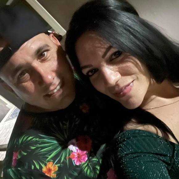 Profile Picture of Carlos Marquez (@carlosmarque427) on Poshmark