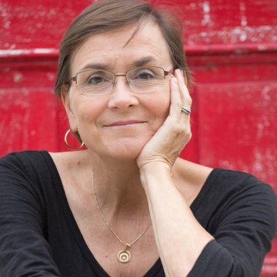 Profile Picture of Dawn Comber (@DawnComber) on Twitter