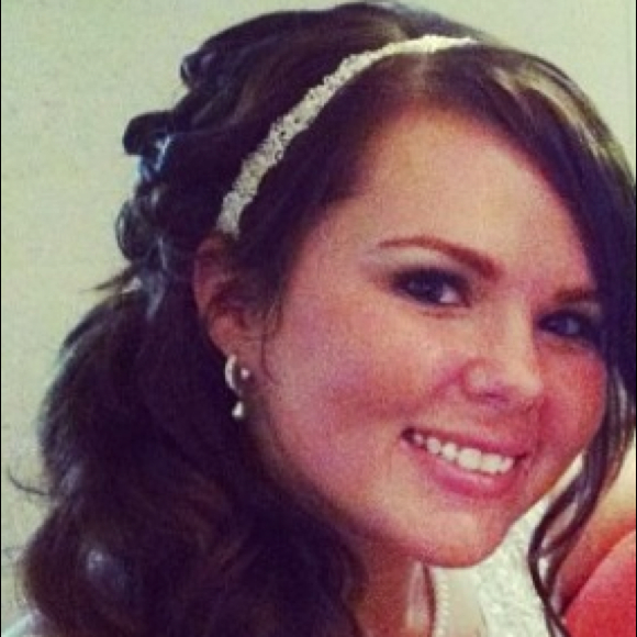 Profile Picture of Amber Hayes (@athayes) on Poshmark