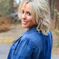 Profile Picture of Candace May (@candace-may-10) on Quora