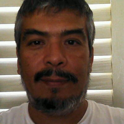 Profile Picture of Arturo Botello (@BotelloArt) on Twitter